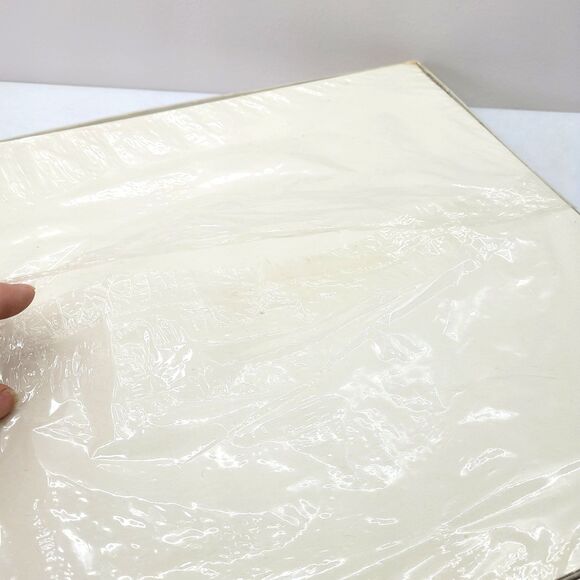 Vintage Barbie COLORFORMS Dress Up Game - New Sealed Original Packaging! Ages 3+ - Picture 3 of 9